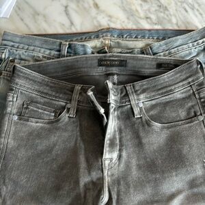 2 Pairs of Jeans 7 for all mankind size 31 and Genetic Denim size 27